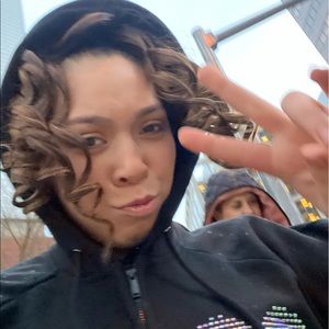 Meet your Posher, Jade